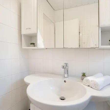 بيت للعطل Schneider- Snieder's Hoeg *