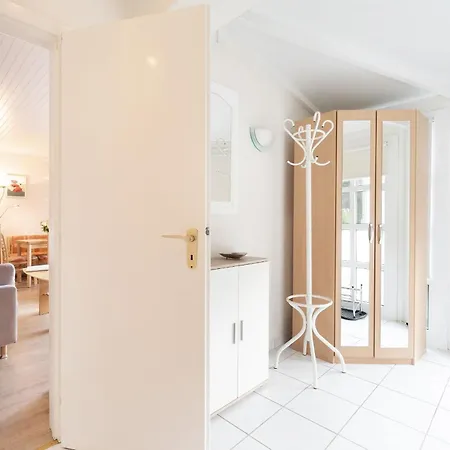 Schneider- Snieder's Hoeg بيت للعطل Grömitz